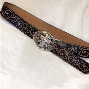Western leather cross belt with buckle